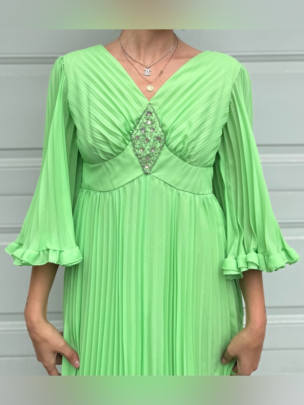 Vintage Crystal Pleated V‑Neck Maxi Dress Bright Green Bell Sleeves Rhinestones - Picture 3 of 10